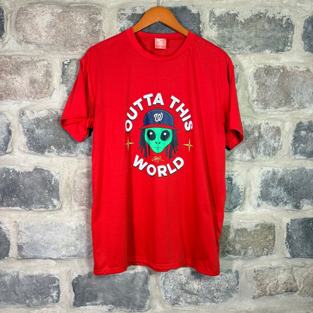 Washington Nationals MLB Men's XL Red‎ Outta This World Alien Graphic T-Shirt
